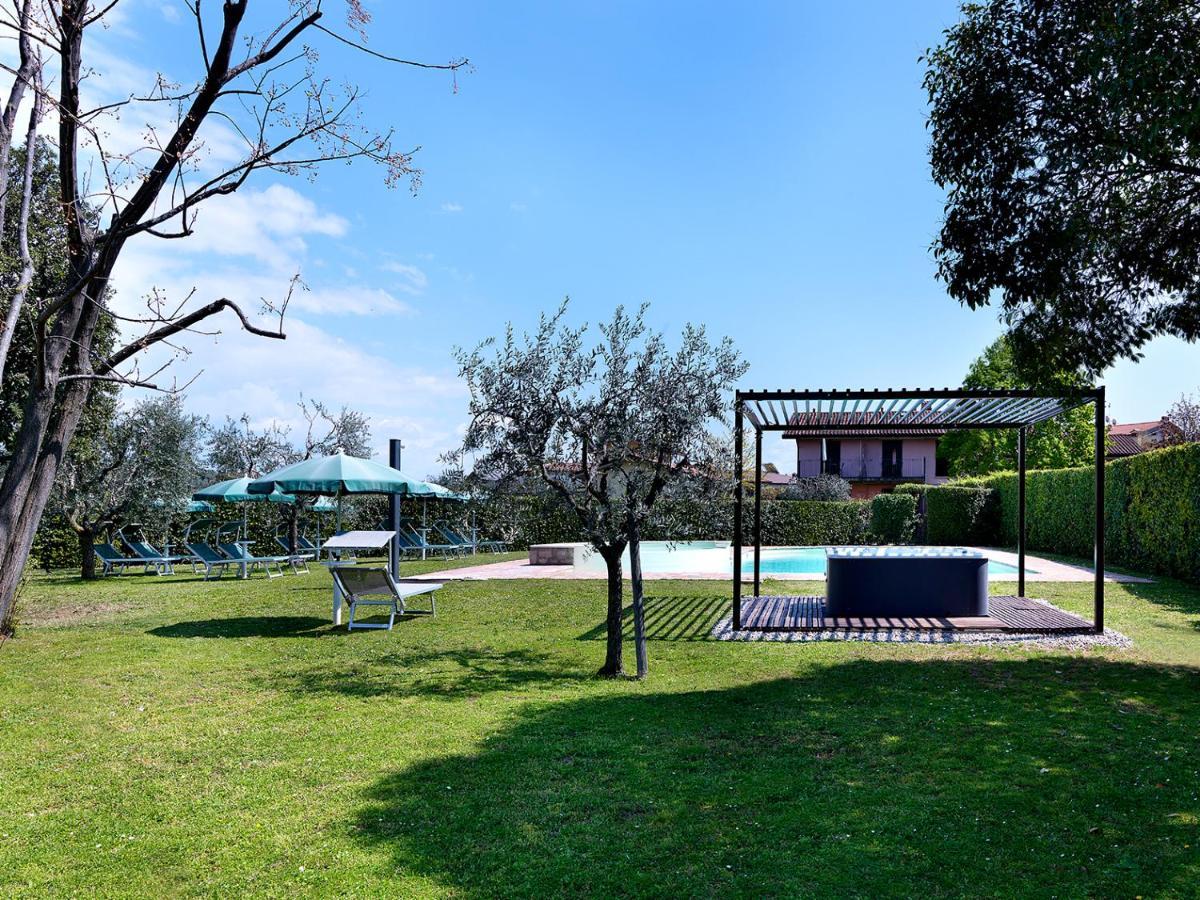 Residence Il Melograno Manerba del Garda Ngoại thất bức ảnh