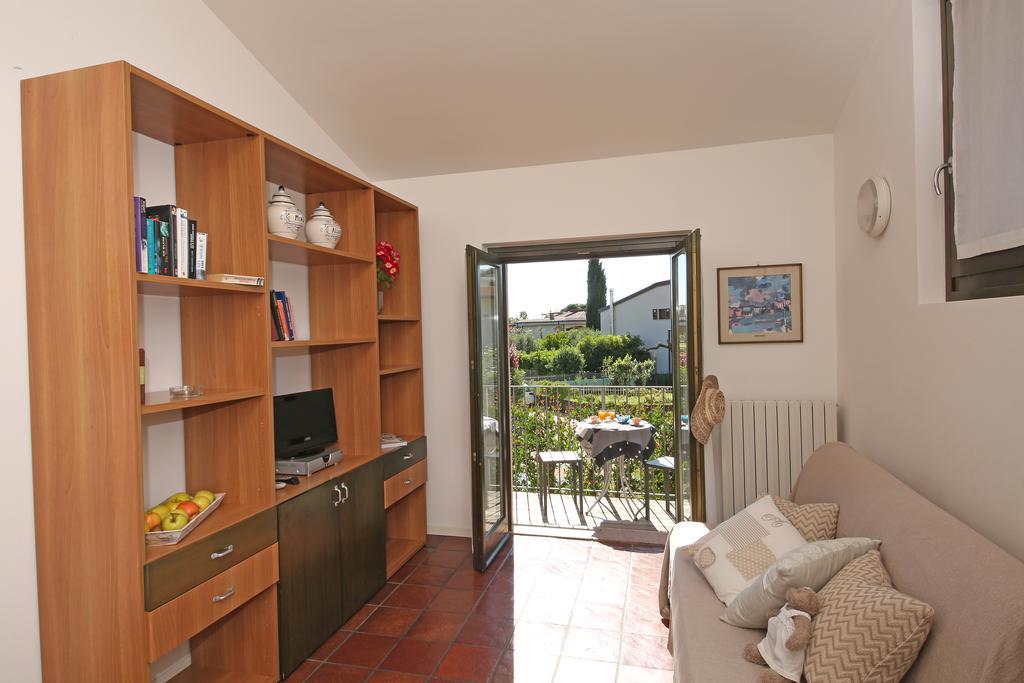 Residence Il Melograno Manerba del Garda Ngoại thất bức ảnh